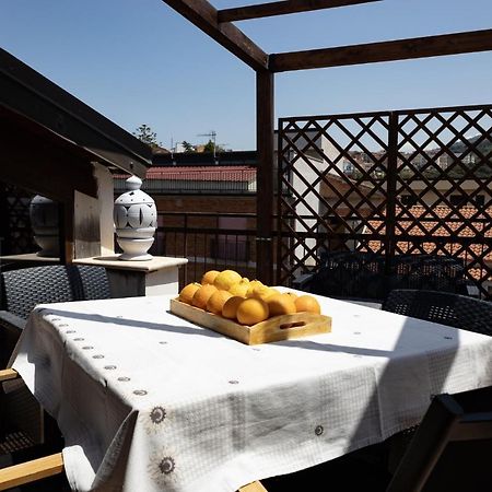 Mansarda In Centro Apartment Capri Leone Exterior photo